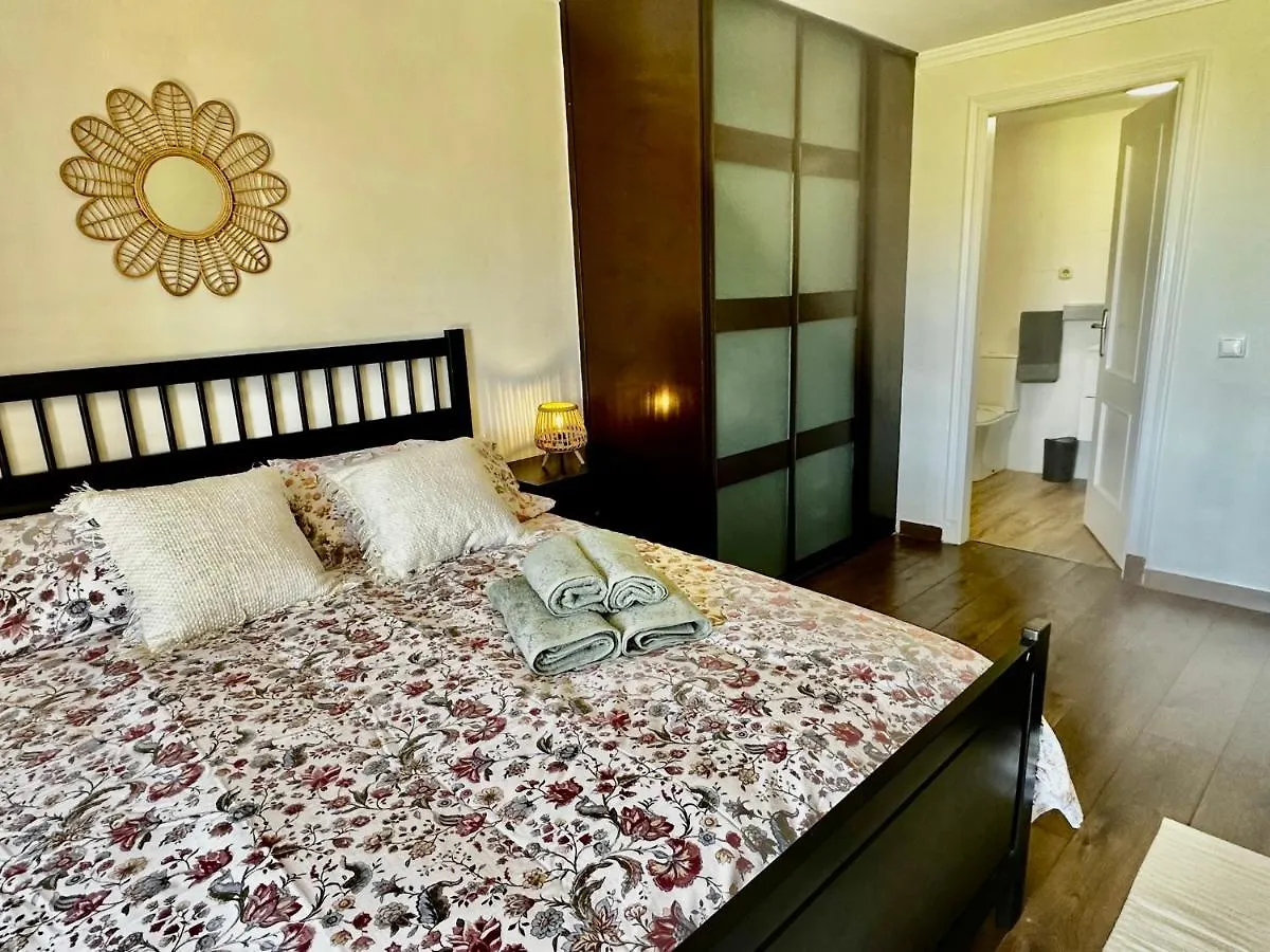 Apartamento Orion By Holiday Homes Málaga