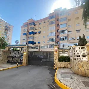 Moderno Y Completo Frente Al Mar , Málaga España